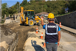 Akyazı’da devam eden 9 bin metrelik altyapı projesinde 6 ekip aynı anda çalışıyor