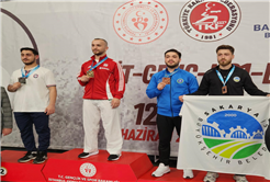 Büyükşehir sporcularından arka arkaya başarılar