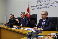 Sakarya'nın dev ulaşım projelerinde işler yolunda: Raylı sistem, Yazlık Kavşağı, Şehir Hastanesi bağlantı yolları, metrobüs