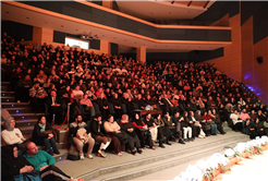 “Aşk Eski Bir Yalan” Sakarya’da seyirciden tam not aldı