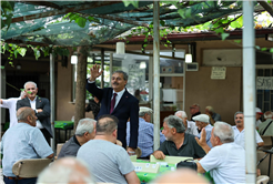 Yusuf Alemdar Sakarya’da adım adım vatandaşlarla kucaklaşıyor: “Şehrimizin ihtiyaçlarına yönelik adımlarımızı kararlılıkla atıyoruz”