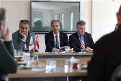 “Şehrin yeniden inşası tercih değil mecburiyettir”