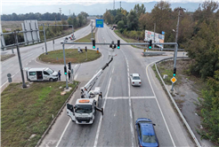 Şehirdeki karanlık kavşaklara Büyükşehir dokunuşu