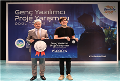 “Takip eden değil, tasarlayan, üreten, yön veren bir gençliğimiz var”