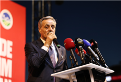 “Milletimiz uğruna can verilen vatanı darbecilere teslim etmedi, hiçbir zaman etmeyecek”