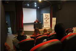 “Kalemi bir parçanız olarak yanınızda taşıyın”