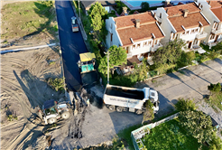 Büyükşehir’in asfalt mesaisi kuzeyde başladı: Kocaali’nin iki caddesi yenileniyor