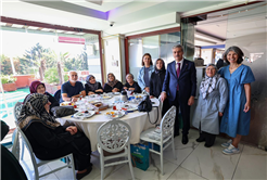 Hiçbir zaman yalnız değilsiniz ve biz de sizin duanızla güçlüyüz