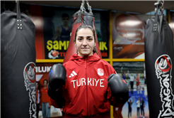 Sakarya’nın ringdeki parlayan yıldızı Ece Asude tarih yazmak istiyor