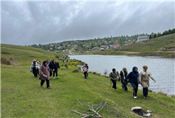 Doğa tutkunları Karagöl’ün cennet doğasını adım adım keşfetti 