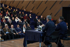 “İnşa edilecek yeni ve güçlü Sakarya’da gençlerimiz kendi hikâyesini yazacak”