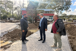 Kaynarca Uzakkışla’da yeni park için çalışmalar başladı