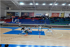Parkede nefes kesen galibiyet: Büyükşehir Basketbol Play-Off’ta!