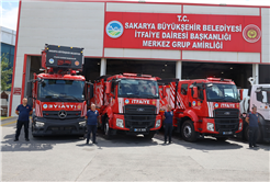 İtfaiye Teşkilatına güç katan 70 milyon TL’lik 6 aracı Yusuf Alemdar paylaştı: “Afetlere karşı mücadele gücümüzü artırmaya devam edeceğiz”
