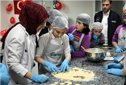 Minik şeflerden 23 Nisan’a özel buluşma