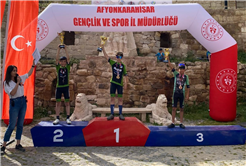 Büyükşehir’in genç pedalları 42 madalyayla sezonu taçlandırdı