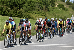 Tour Of heyecanı Sakarya’da sürüyor: Podyumda 2 Türk pedal