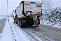 Büyükşehir 48 araç ve 100 kişilik timle karla mücadele mesaisinde: İşte son durum
