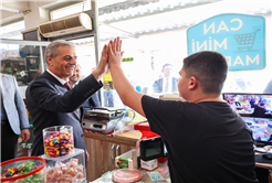 “Gençlerimiz için çok güzel yatırımların hayata geçtiği bir dönem yaşıyoruz”