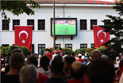 Büyükşehir’den milli maç heyecanı için iptal kararı