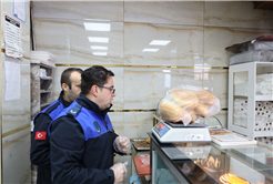 Büyükşehir Zabıtası Ramazan öncesi fırınları tek tek denetledi