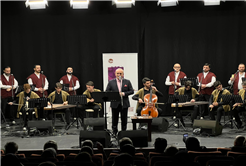 İlahilerle dolu gecede Ramazan’ın manevi ruhu hissedildi