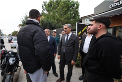 Yeni caddeler ve bağlantı yolları ile şehrimizin ulaşımına güç katıyoruz 