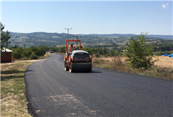 Şehrin güney ucu Taraklı’da asfalt işlemleri başladı
