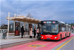 Sakarya’da metrobüsle 1 yıl: Rekor üstüne rekor kırdı….