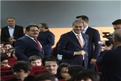 Sakarya gençliğine hizmet edecek eserleri bir bir hayata geçiriyoruz