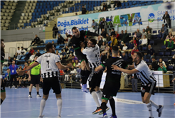 Büyükşehir hentbolun yarı finaldeki rakibi Beşiktaş