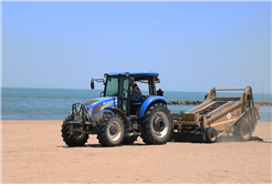 Mavi Bayraklı plajlar temizleniyor