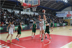 Büyükşehir Basketbol taraftarı önünde 7’de 7 yaptı: 90-76