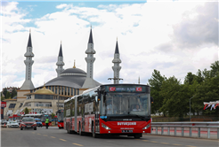 “Aynı anda her alanda yatırım ve hizmeti şehrimizle buluşturuyoruz”