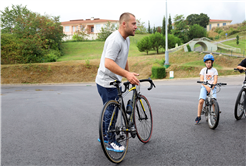 Büyükşehir geleceğin şampiyon pedallarını Ayçiçeği Vadisi’nde keşfediyor