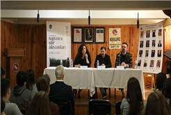 Şairler öğrencilerle en özel dizeleri paylaştı 