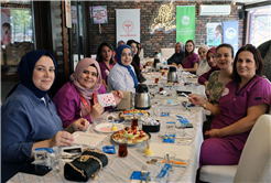 Anne adayları Normal Doğum Haftası’nda nefes, hareket ve farkındalıkla buluştu