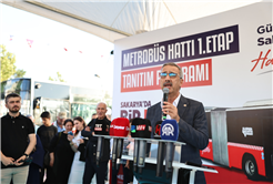 Metrobüsler Yusuf Alemdar’ın söz verdiği tarihte Sakarya yollarında
