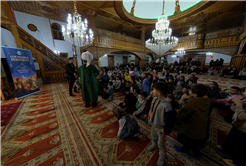 Çocuklarla Ramazan programı ilk haftasında 2 bin 500 çocuğa neşe saçtı