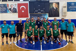 Büyükşehir Basketbol hazırlık turnuvasında kupaya uzandı