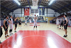 Büyükşehir basketbol galibiyetlere devam ediyor: 78-56