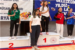 Büyükşehir sporcularından madalya yağmuru