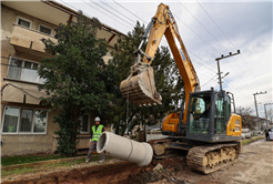 Karakamış Mahallesi’nin yağmur suyu altyapısı yeni hat ile güçleniyor