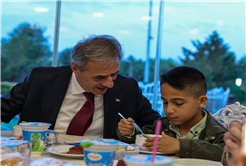 Başkan Alemdar ‘Demokrasi Meydanı’nda hazırlıyoruz’ diyerek duyurdu