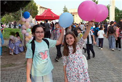 Sakarya’da Ramazan’ın neşesini şehrin dört bir yanına taşıyorlar: Gösteriler, oyunlar, ikramlar…