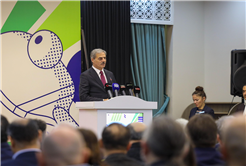 “Şehrin spor altyapısını güçlendirecek adımları kararlılıkla atıyoruz”