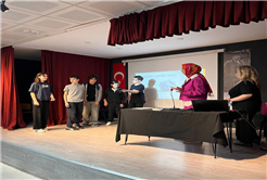 Büyükşehir’den öğrencilere “Dijital Denge” semineri