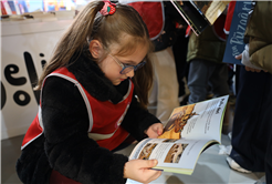 Sakarya Çocuk Edebiyatı Fuarı’na akın ediyor: 2 günde rekor katılım