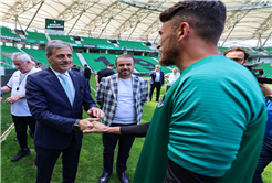 Yusuf Alemdar stadyumdan tüm şehre seslendi: “Gün Sakaryaspor’un etrafında kenetlenme günüdür”