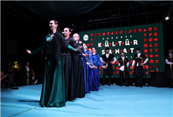 Sakarya’da Kafkas ve İç Anadolu’nun zengin kültürüyle şölen gibi akşam